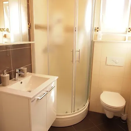 Maris Apartman